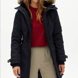 ARITZIA TNA Summit Parka